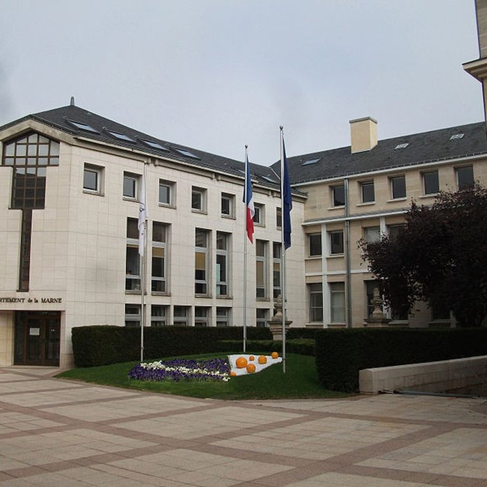 Photo de Hôtel du Conseil général de la Marne à Châlons-en-Champagne