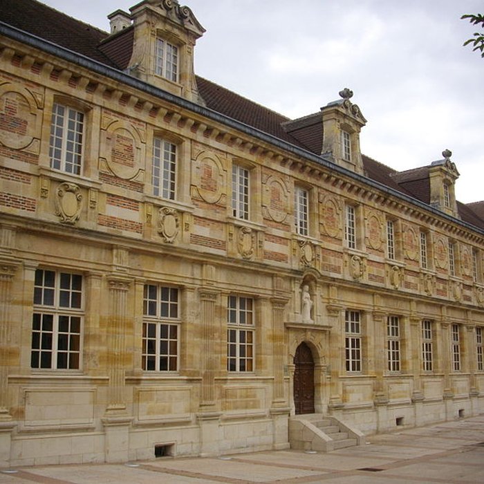 Photo de Hôtel du Conseil général de la Marne à Châlons-en-Champagne