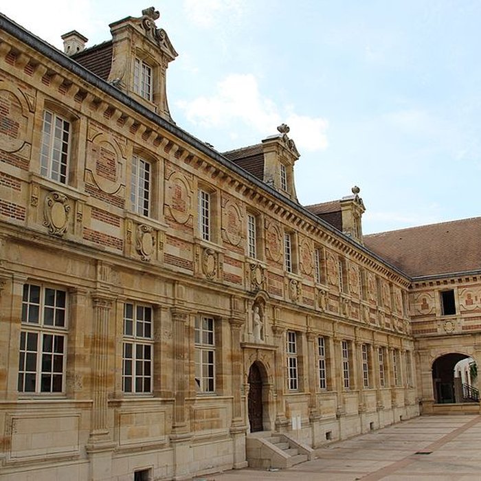 Photo de Hôtel du Conseil général de la Marne à Châlons-en-Champagne