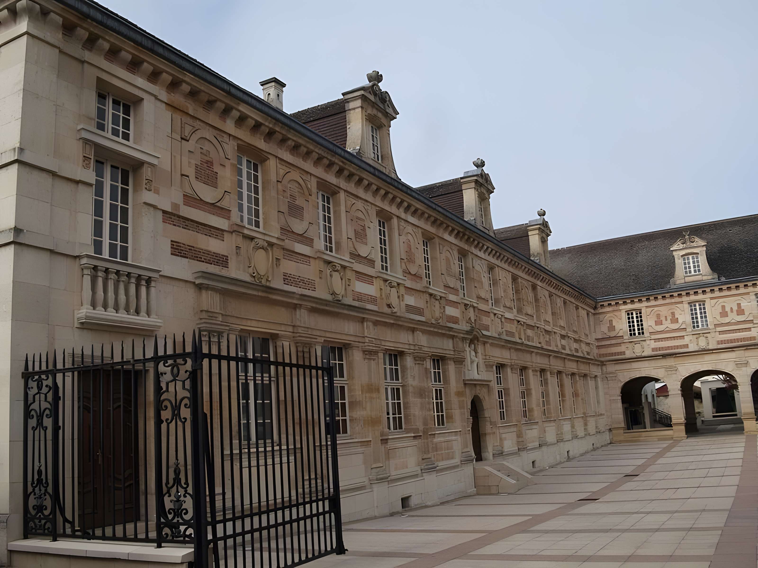 Hôtel du Conseil général de la Marne à Châlons-en-Champagne 