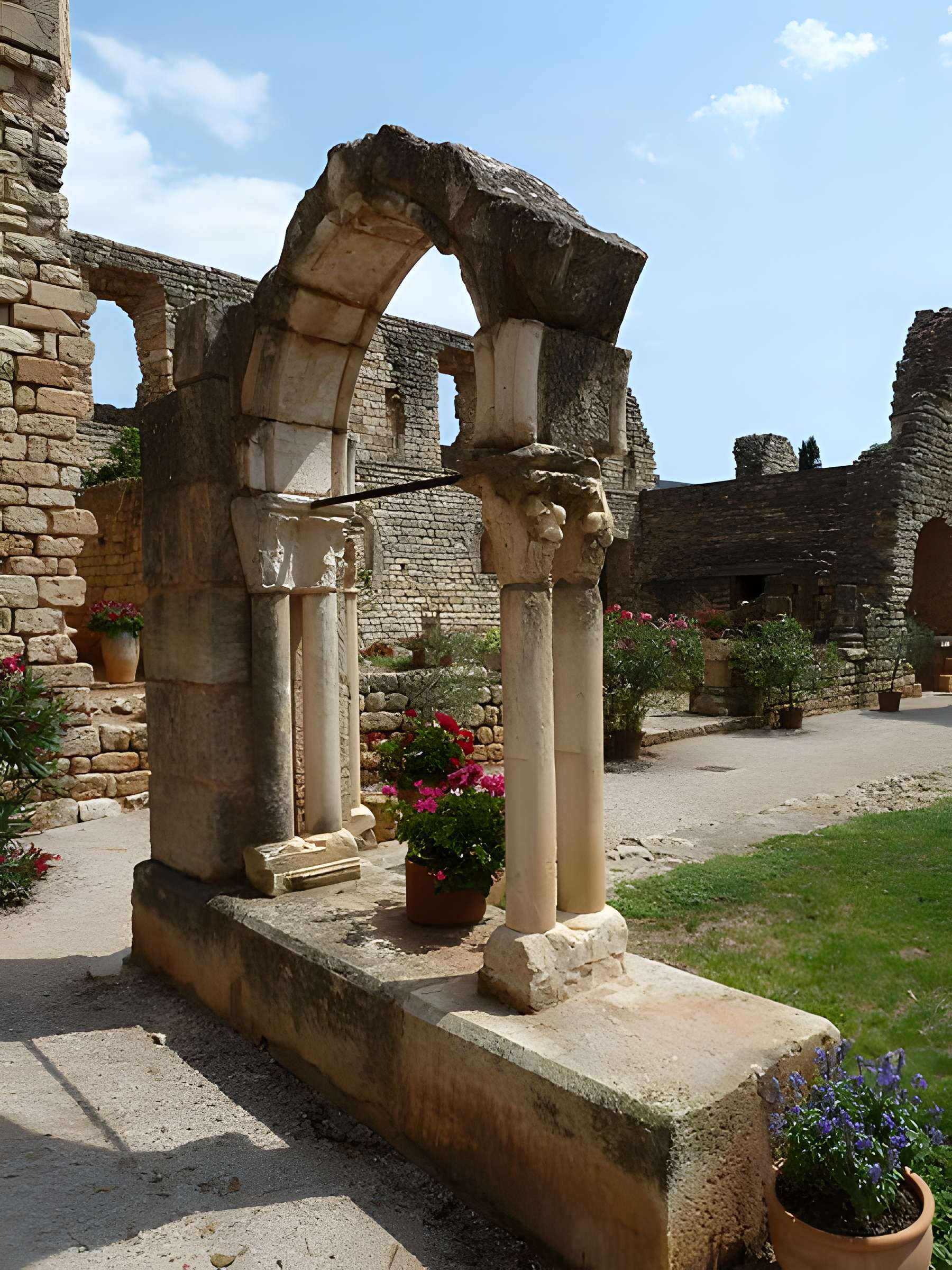 Abbaye Sainte-Marie de Fontcaude