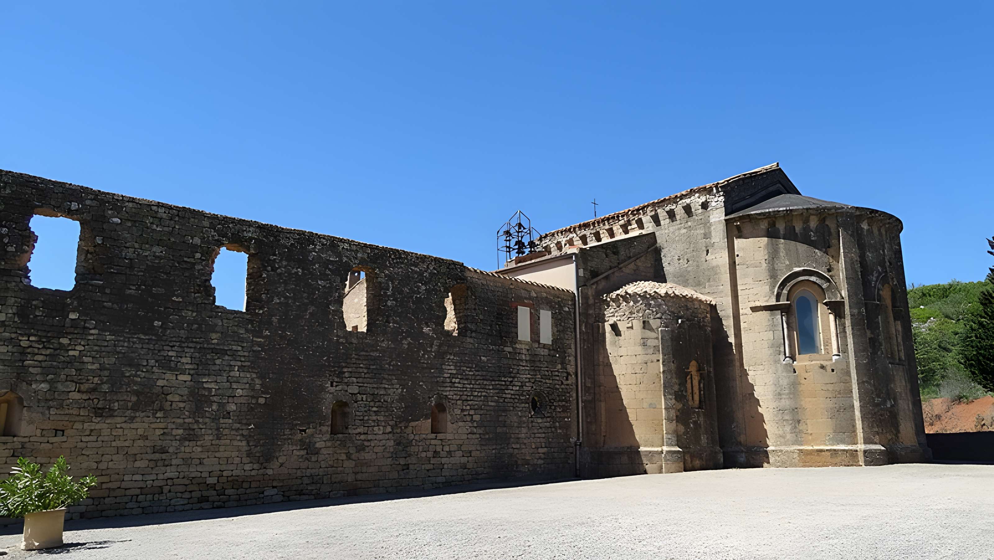 Abbaye Sainte-Marie de Fontcaude