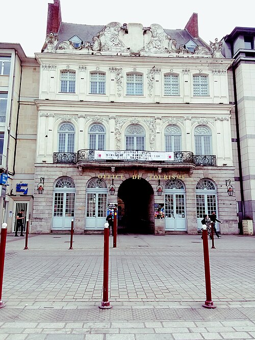 Hôtel du Dauphin à Douai