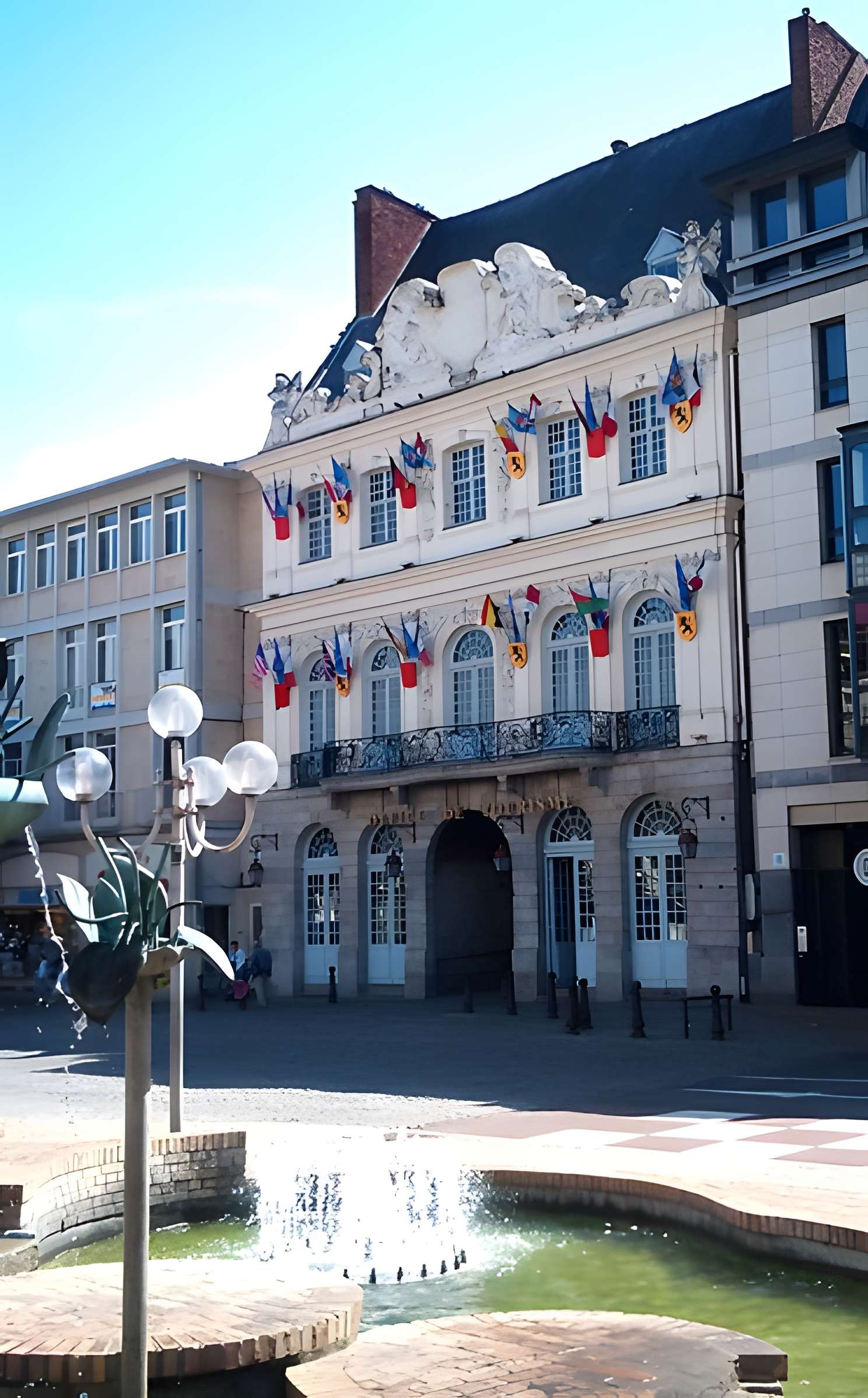 Hôtel du Dauphin à Douai