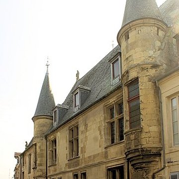 Hôtel du Petit-Saint-Vincent à Laon