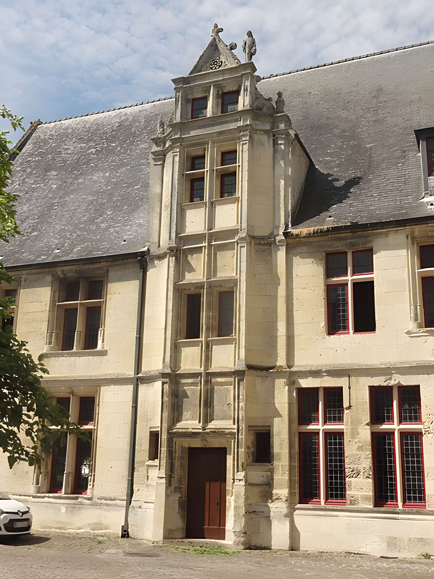 Hôtel du Petit-Saint-Vincent à Laon
