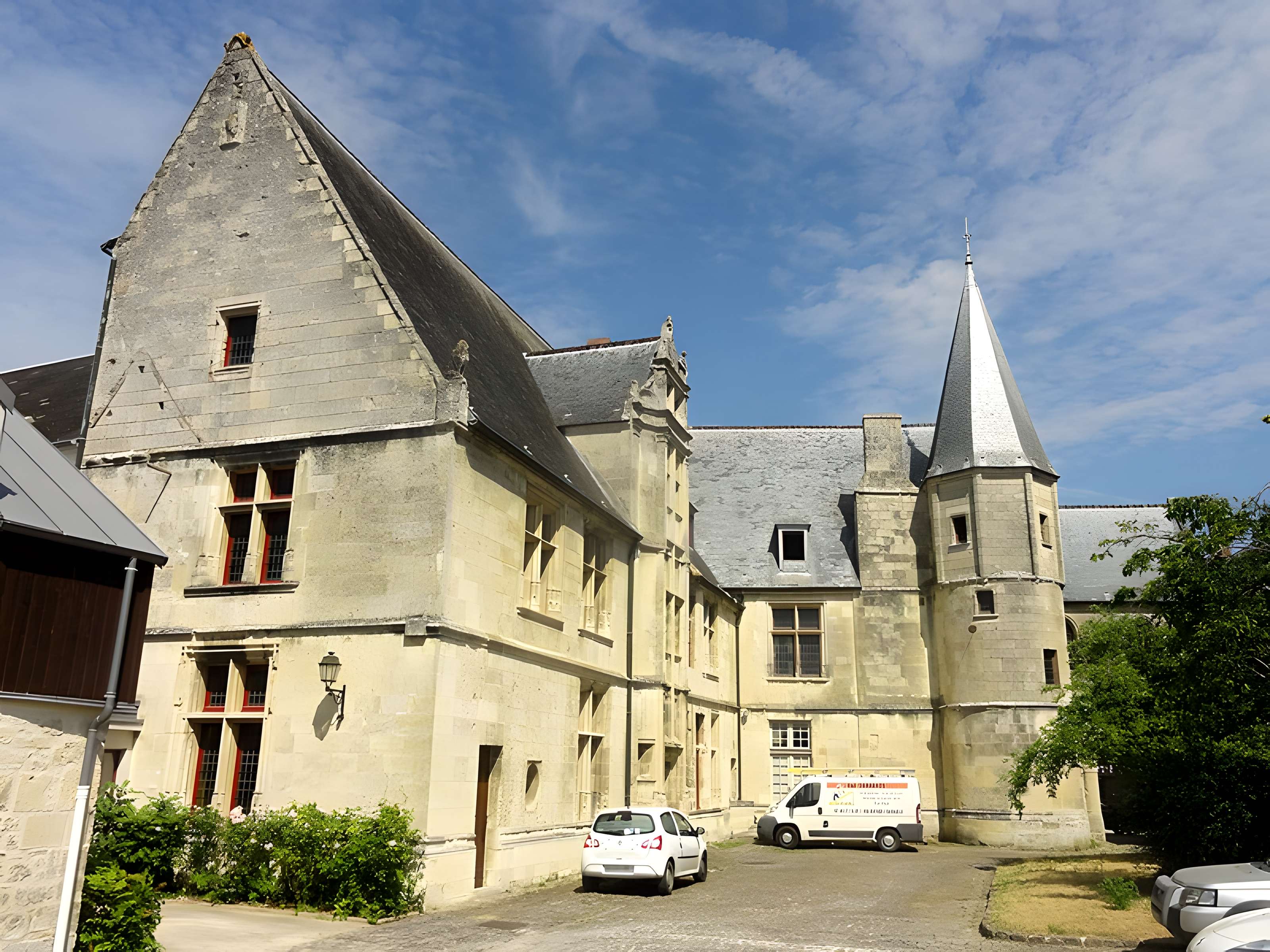 Hôtel du Petit-Saint-Vincent à Laon