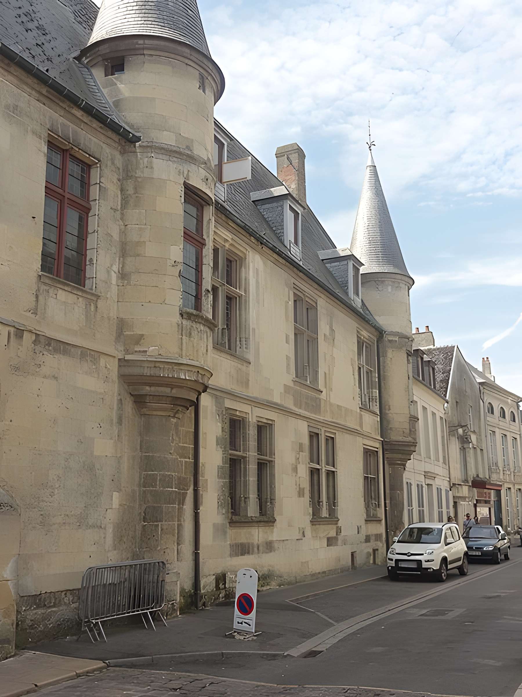 Hôtel du Petit-Saint-Vincent à Laon