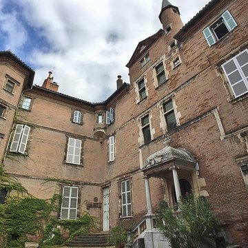 Hôtel dUlmo à Toulouse 