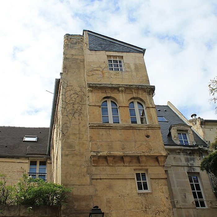 Photo de Hôtel Duquesnoy-du-Thon à Caen