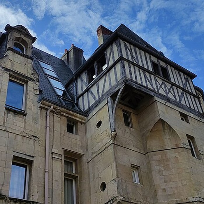 Photo de Hôtel Duquesnoy-du-Thon à Caen
