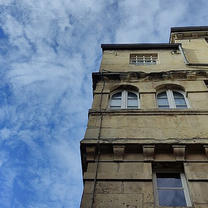 Photo de Hôtel Duquesnoy-du-Thon à Caen