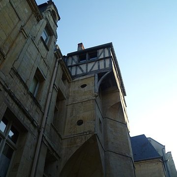 Hôtel Duquesnoy-du-Thon à Caen