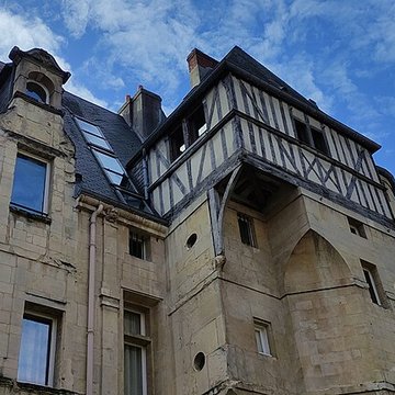 Hôtel Duquesnoy-du-Thon à Caen