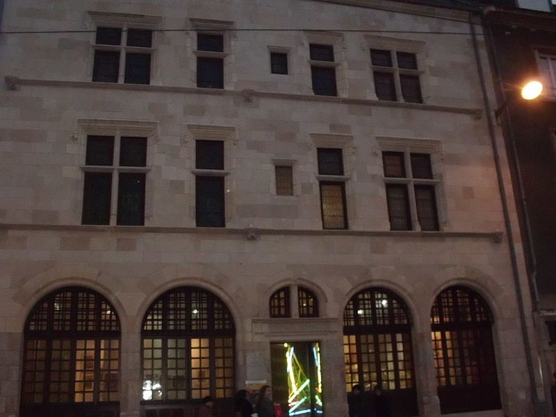 Hôtel Euverte-Hatte à Orléans