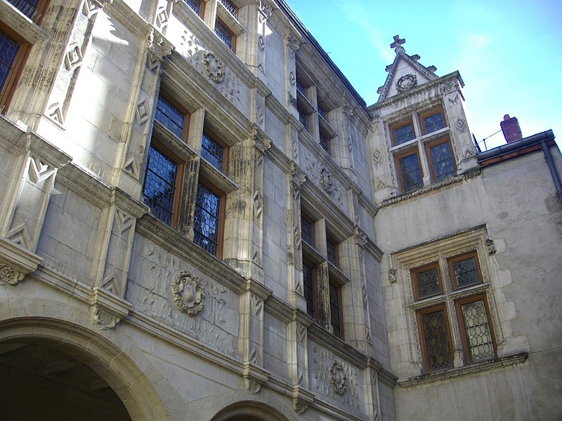 Hôtel Euverte-Hatte à Orléans