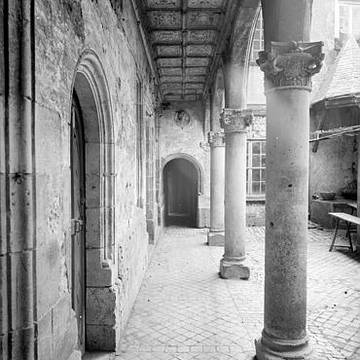 Hôtel Euverte-Hatte à Orléans