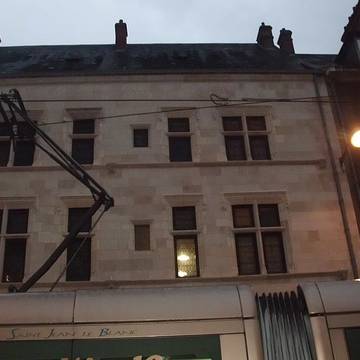 Hôtel Euverte-Hatte à Orléans