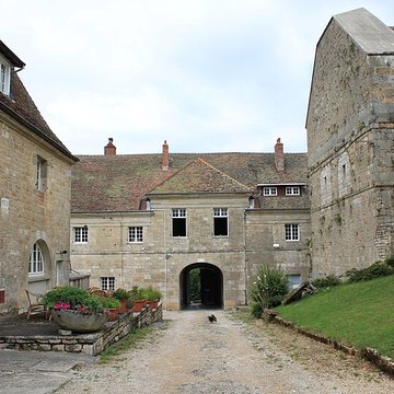 Fort Saint-André de Salins-les-Bains