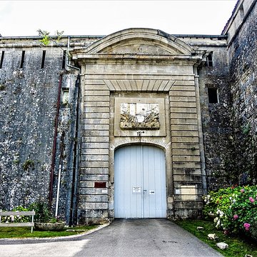 Fort Saint-André de Salins-les-Bains