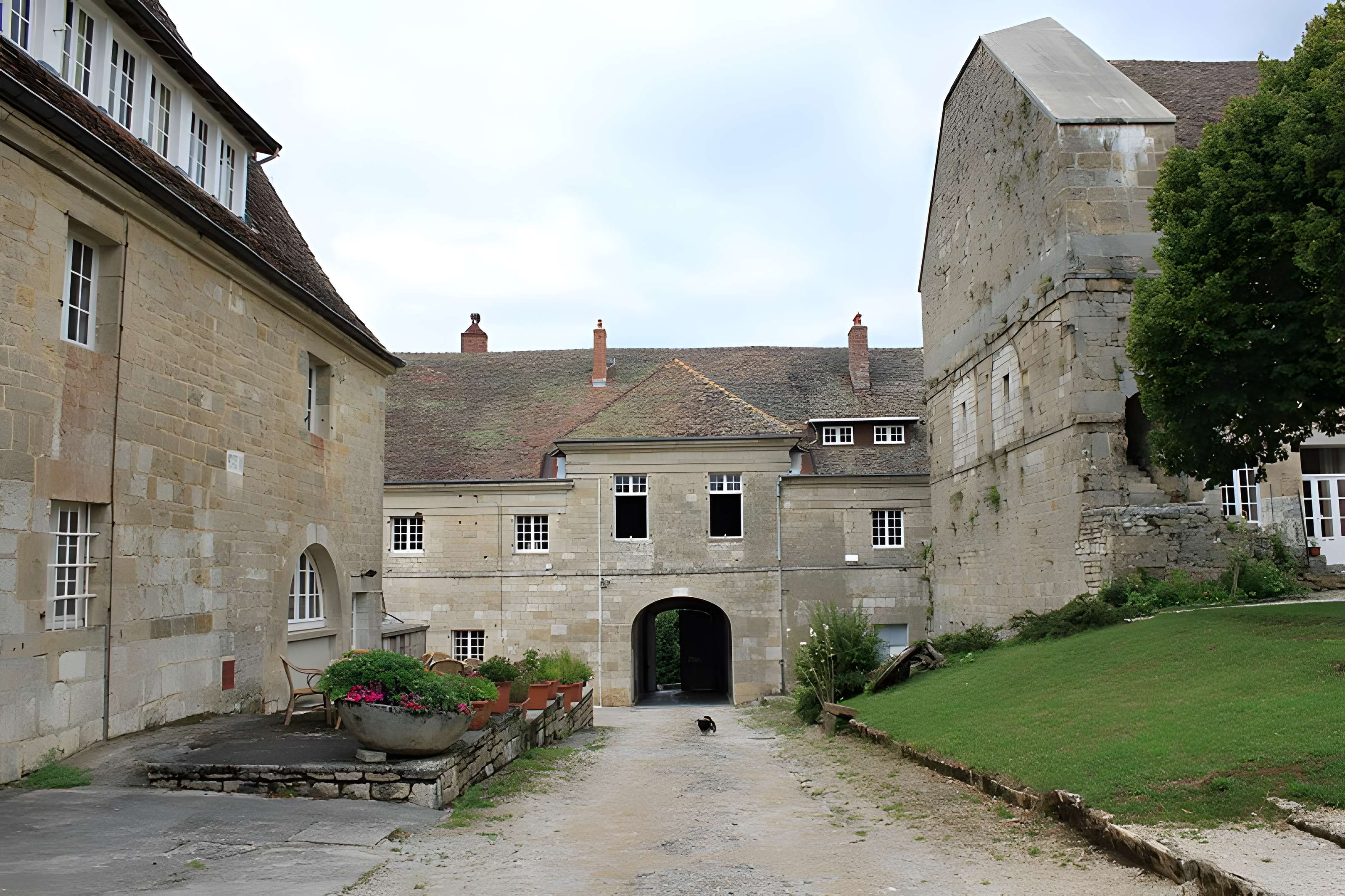 Fort Saint-André de Salins-les-Bains