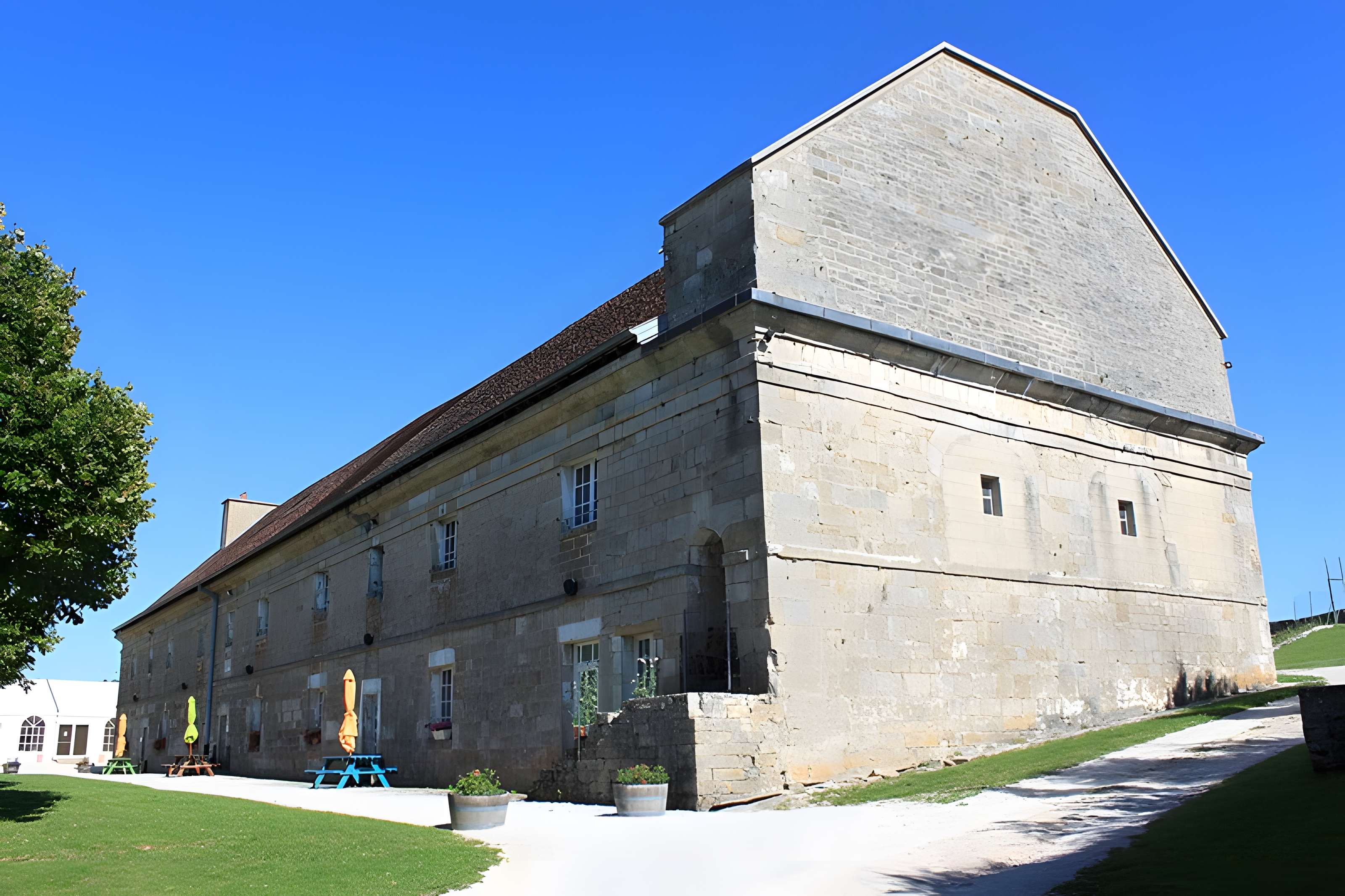 Fort Saint-André de Salins-les-Bains