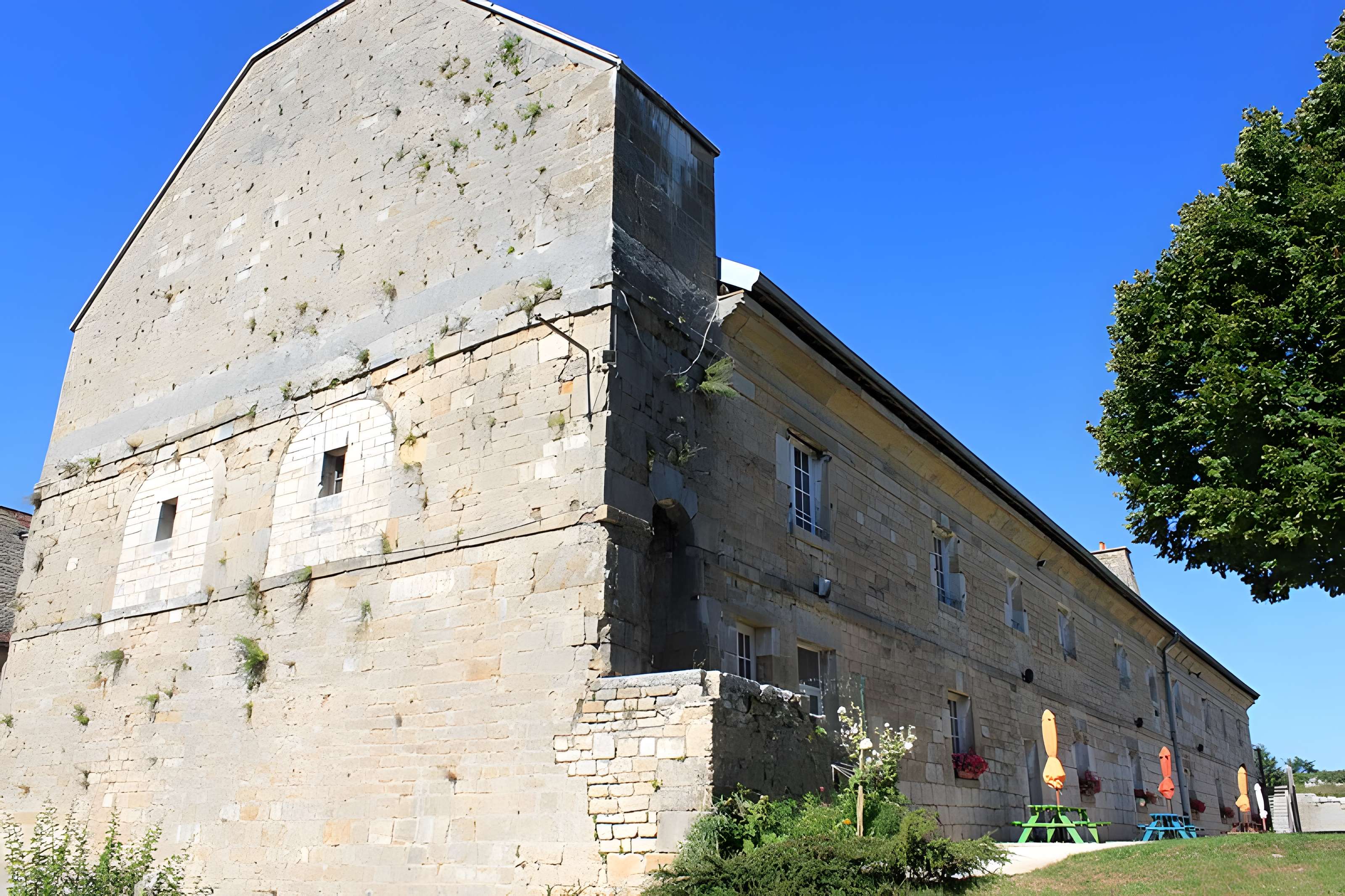 Fort Saint-André de Salins-les-Bains