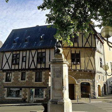 Hôtel Sabart à Angers