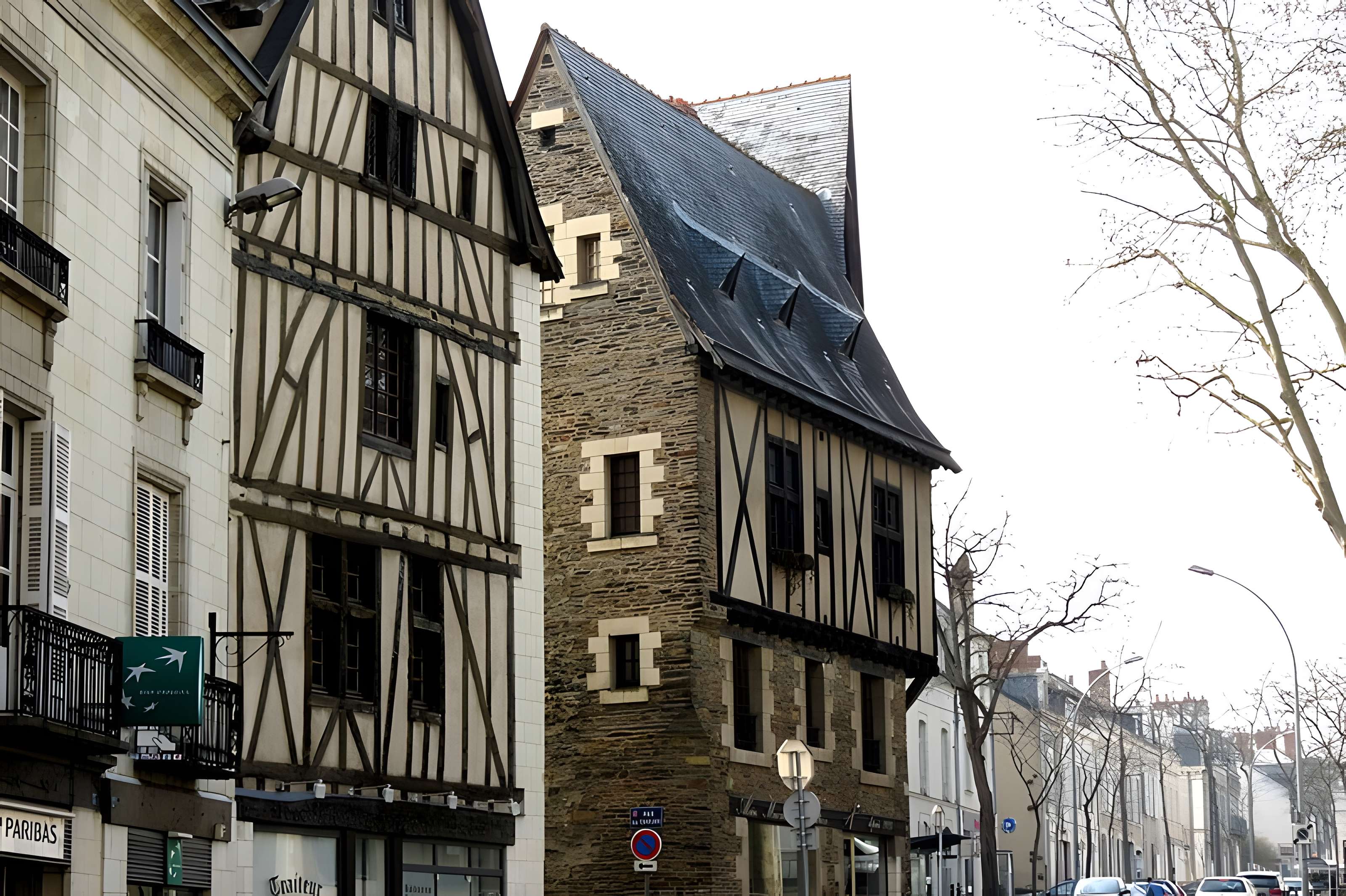 Hôtel Sabart à Angers