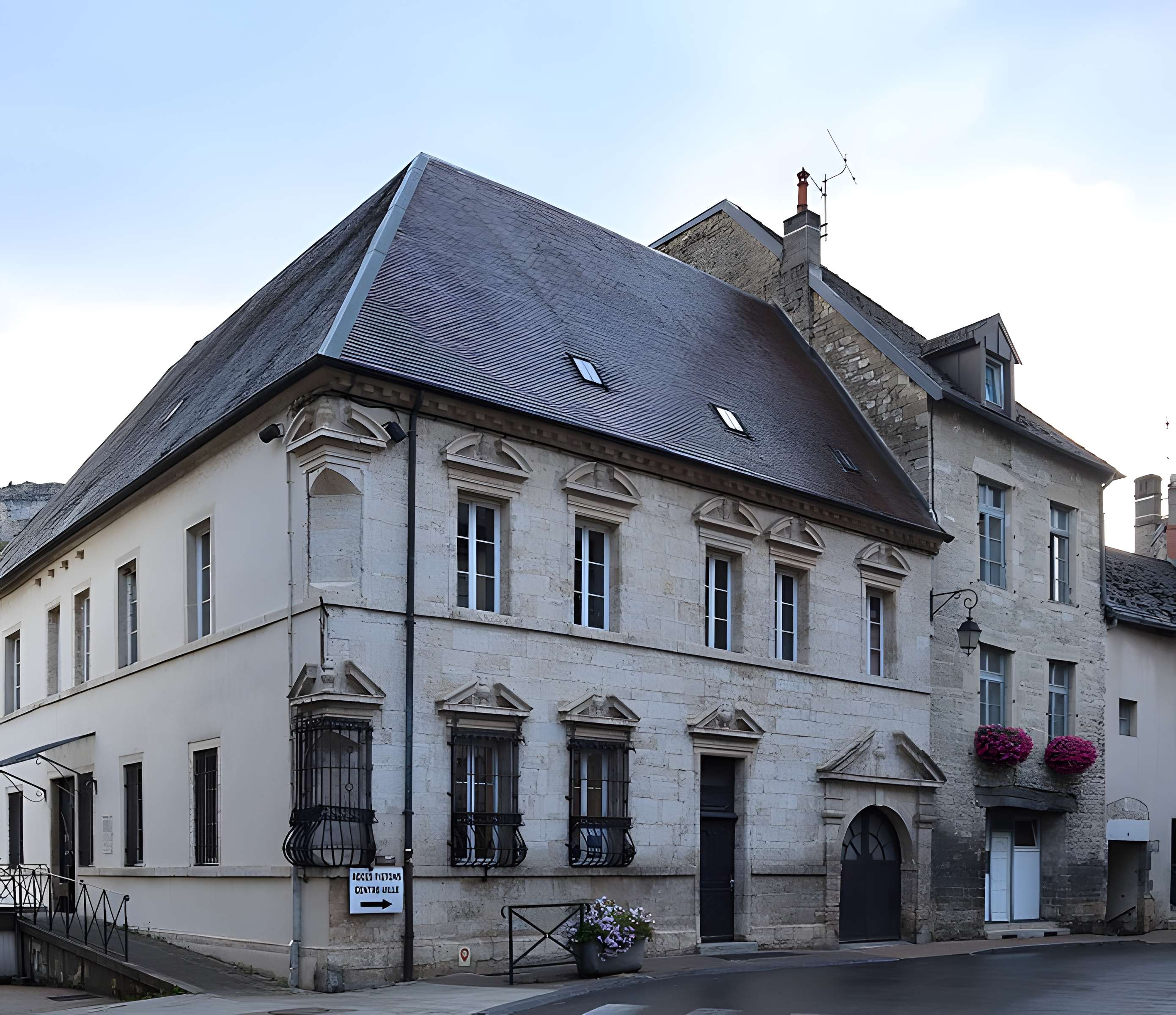 Hôtel Sanderet de Valonne à Ornans