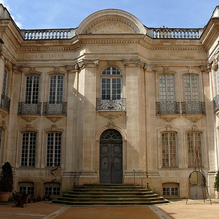Photo de Hôtel Senecé à Mâcon