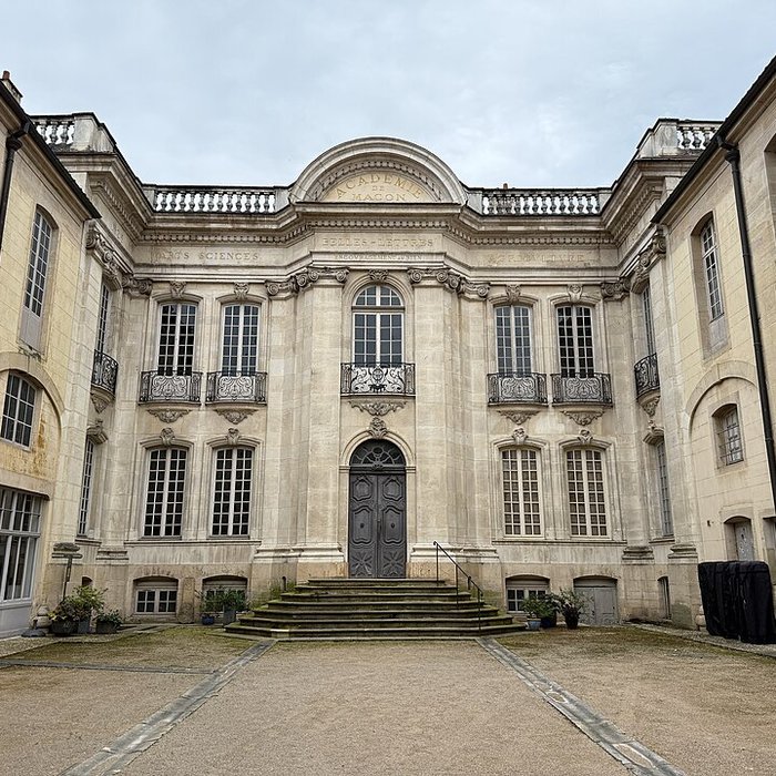 Photo de Hôtel Senecé à Mâcon