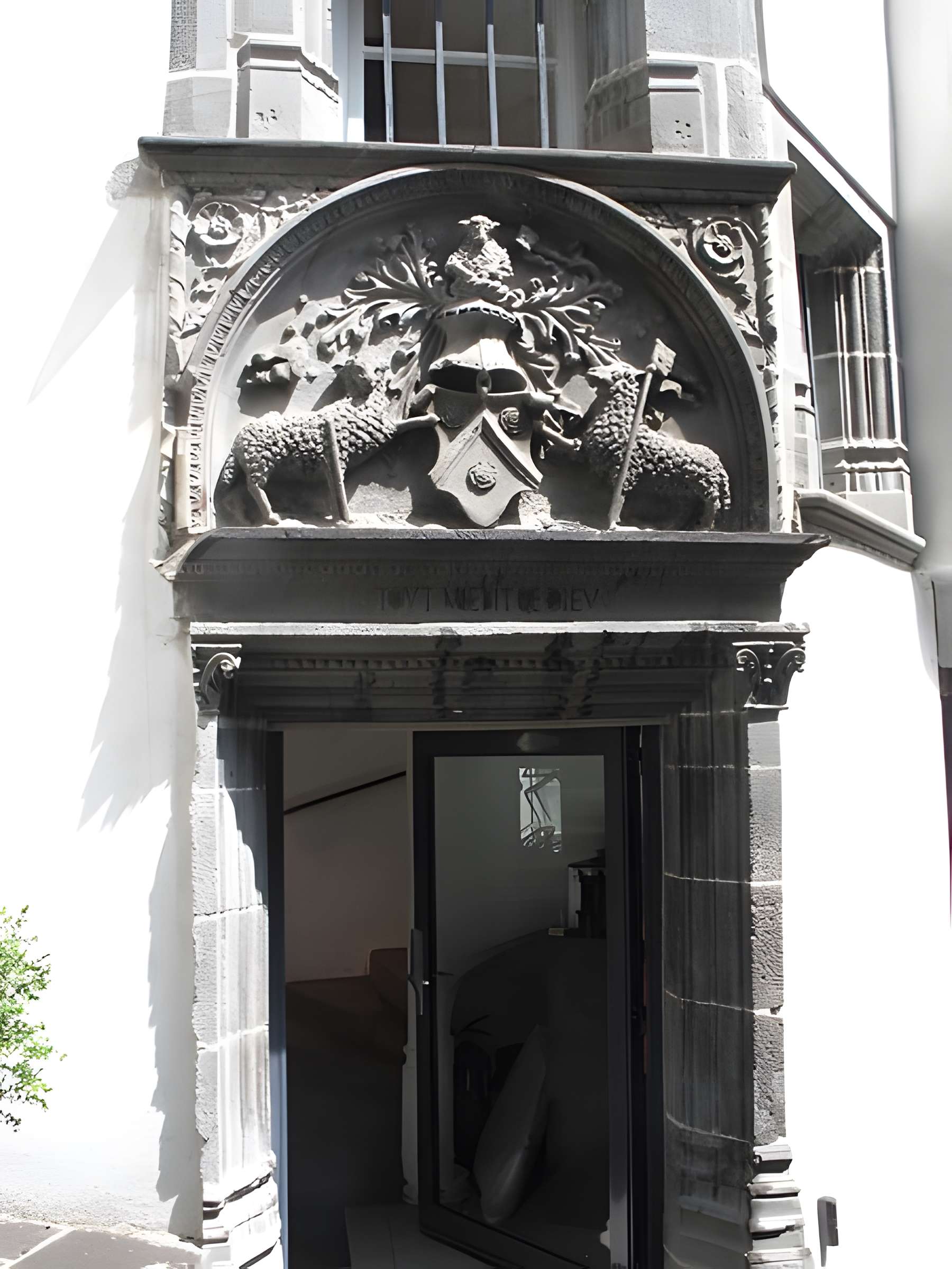 Hôtel Tixier de Brolac à Clermont-Ferrand 