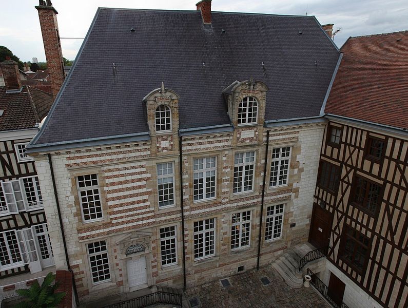 Photo de Hôtel, 10 Rue de Chastillon à Châlons-en-Champagne