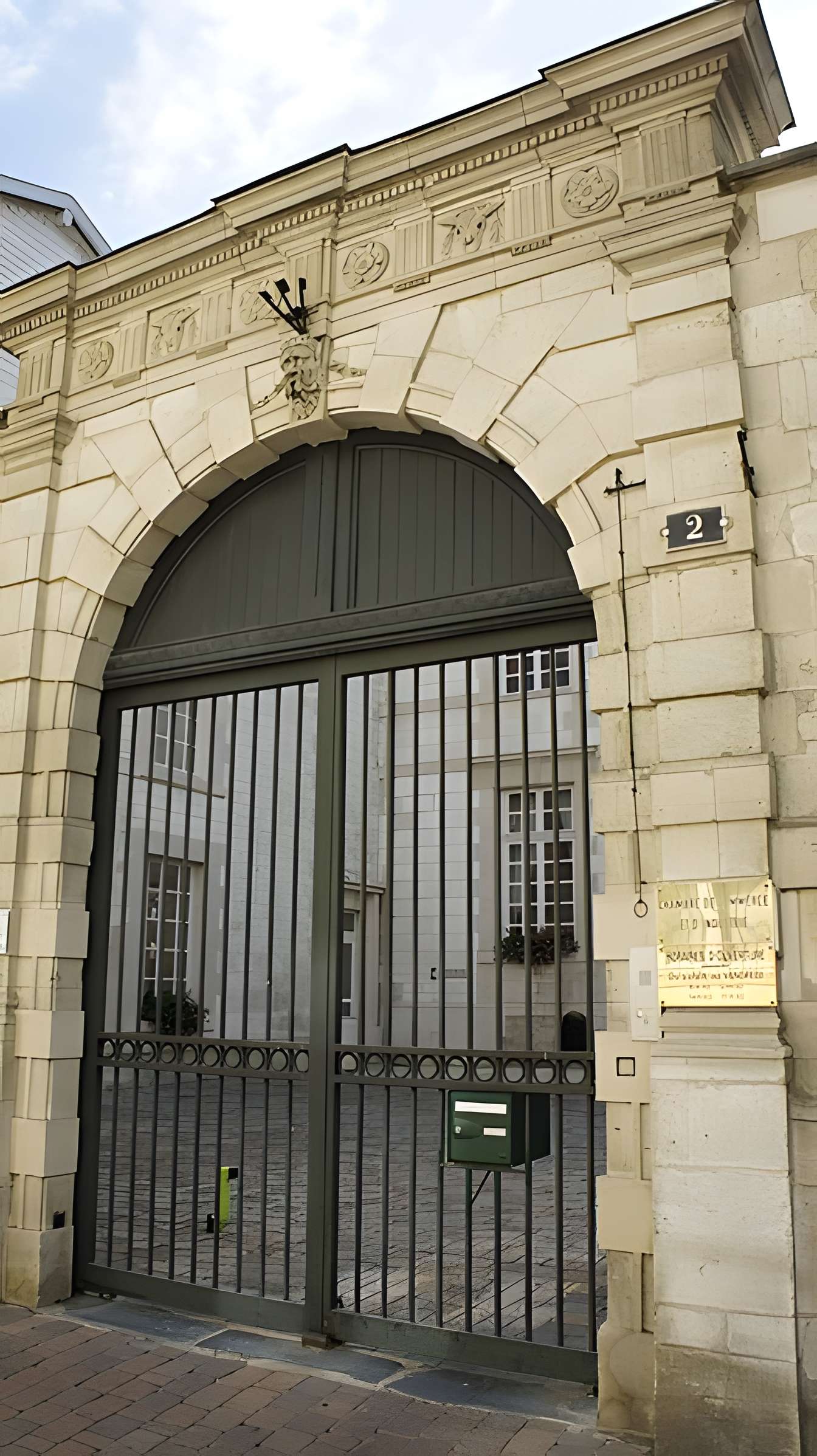 Hôtel, 10 Rue de Chastillon à Châlons-en-Champagne