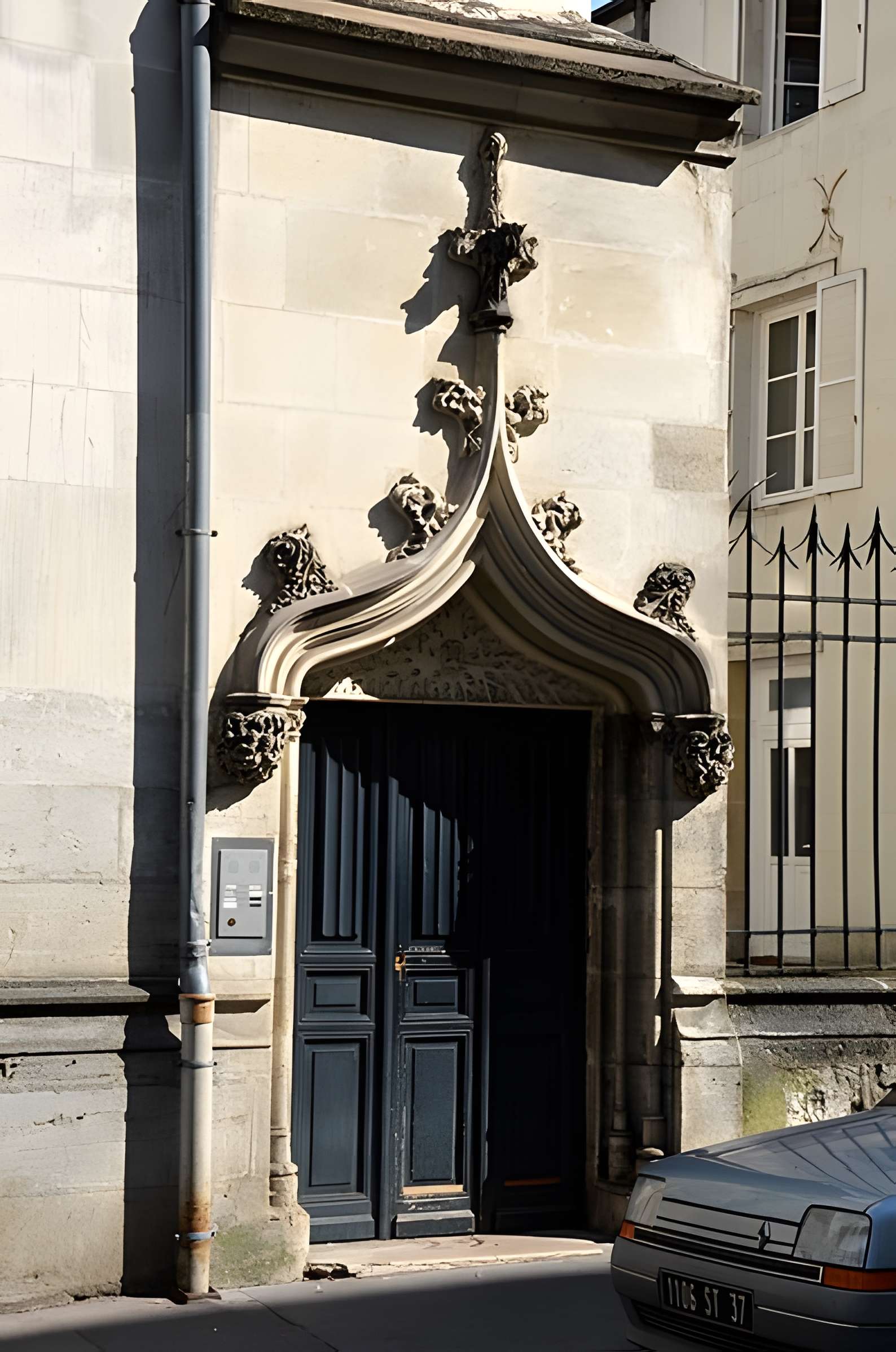 Hôtel, 22 Rue Bretonneau à Tours