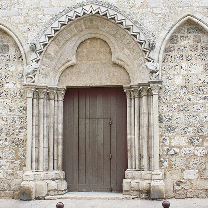 Photo de Hôtel-Dieu de Brie-Comte-Robert