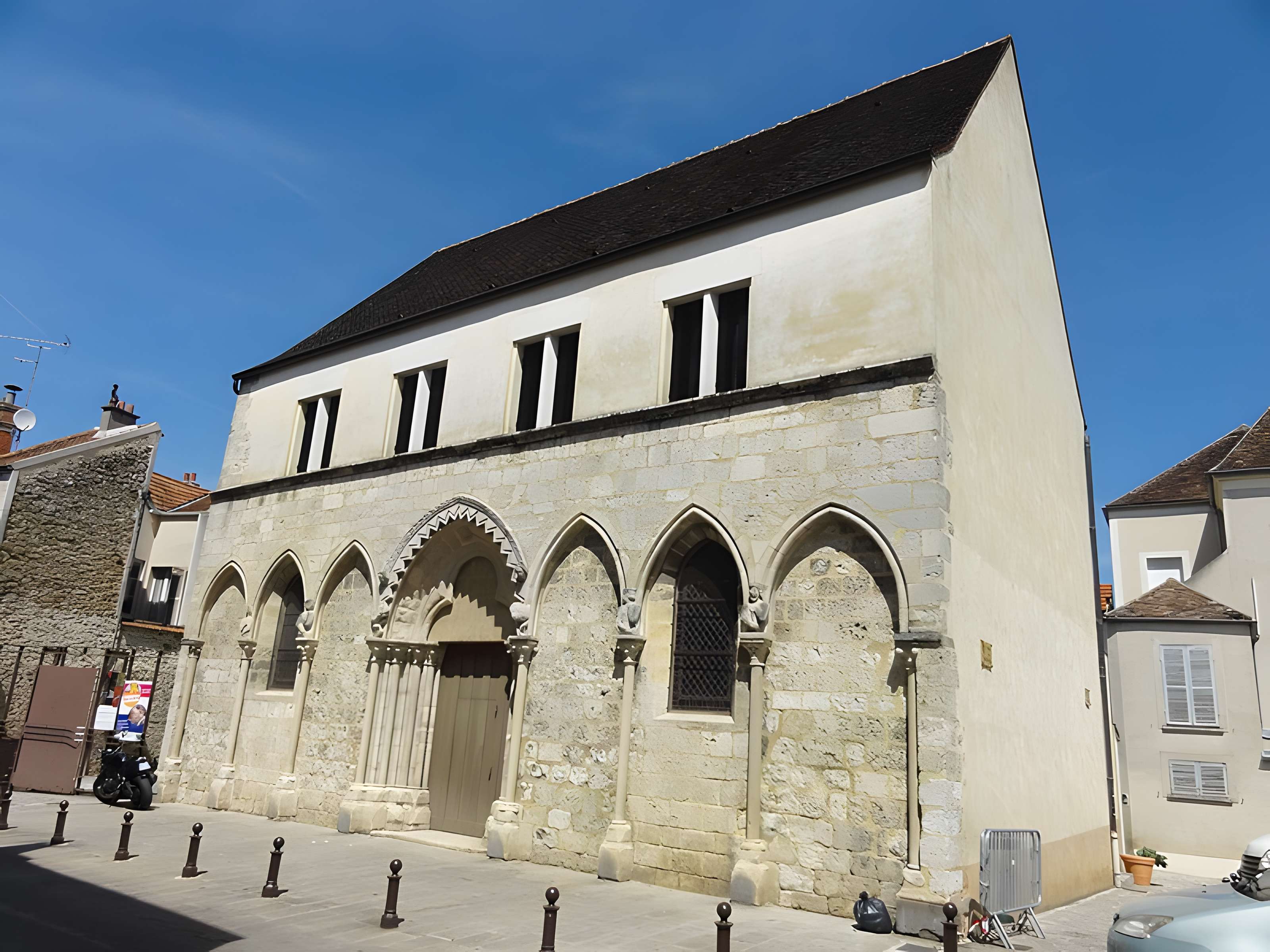 Hôtel-Dieu de Brie-Comte-Robert