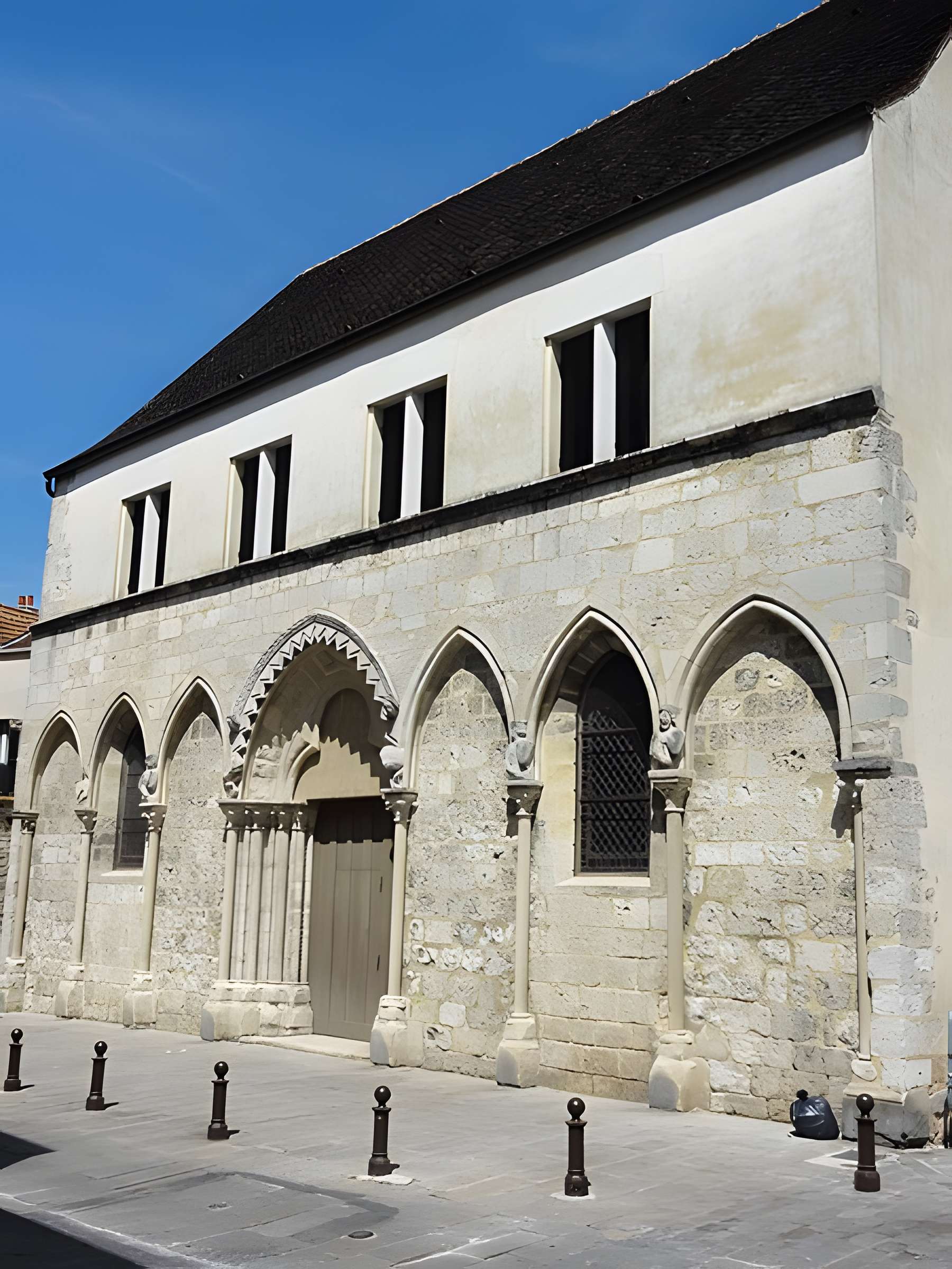 Hôtel-Dieu de Brie-Comte-Robert