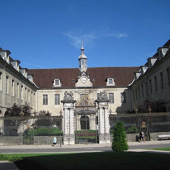Photo de Hôtel-Dieu de Lons-le-Saunier