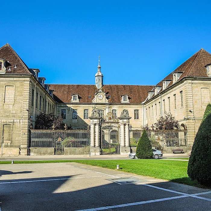 Photo de Hôtel-Dieu de Lons-le-Saunier