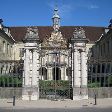 Hôtel-Dieu de Lons-le-Saunier