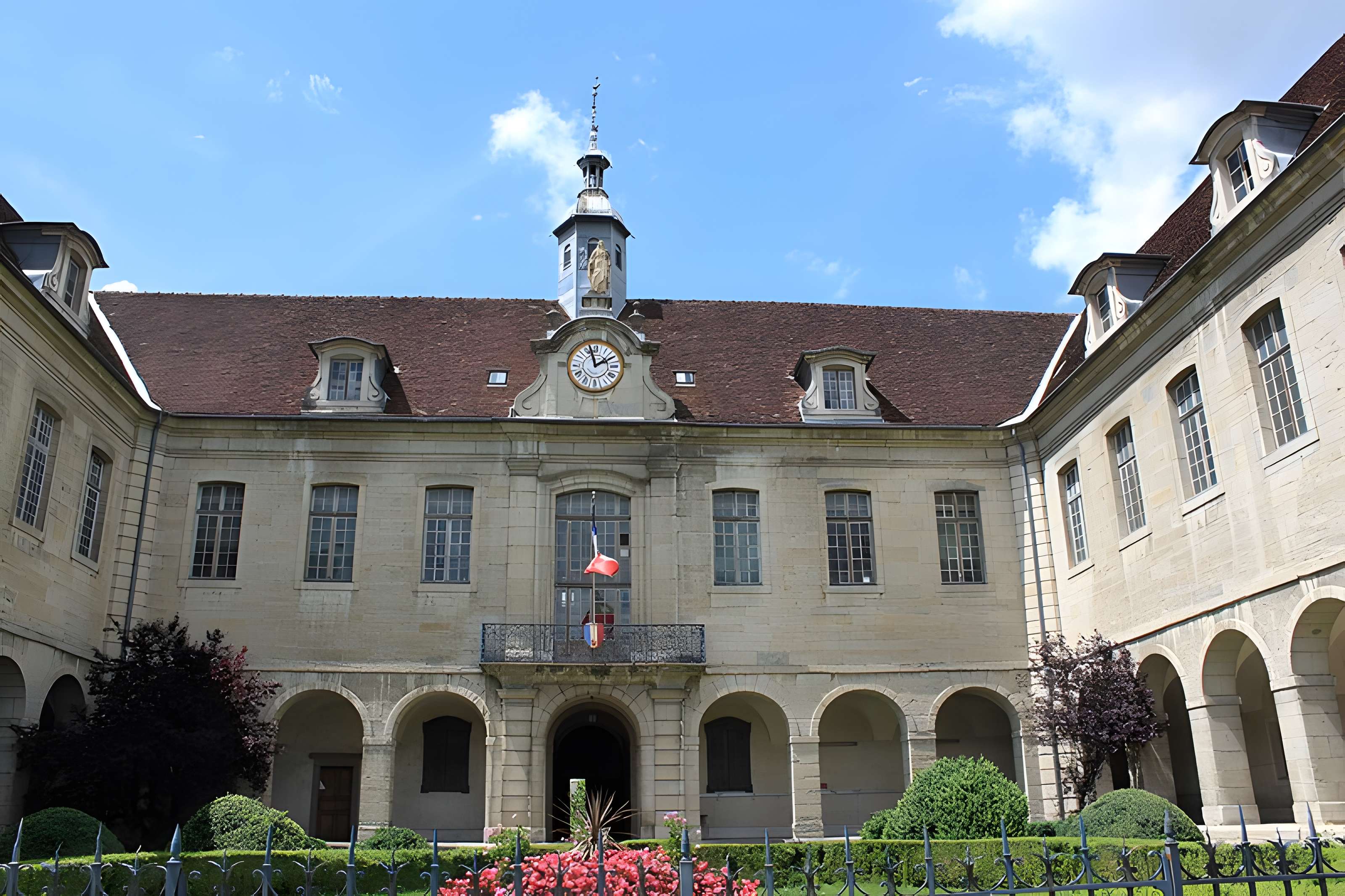 Hôtel-Dieu de Lons-le-Saunier