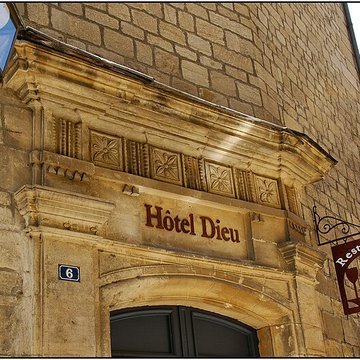 Hôtel-Dieu de Sarlat-la-Canéda