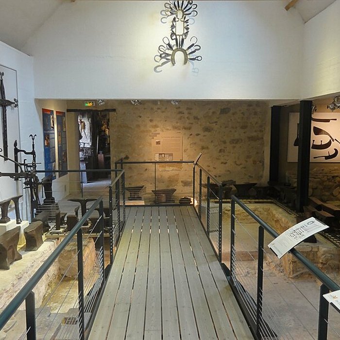 Photo de Hypocauste de Wy-dit-Joli-Village