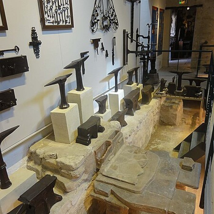 Photo de Hypocauste de Wy-dit-Joli-Village