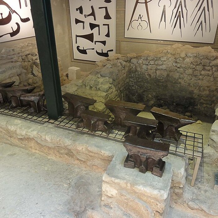 Photo de Hypocauste de Wy-dit-Joli-Village