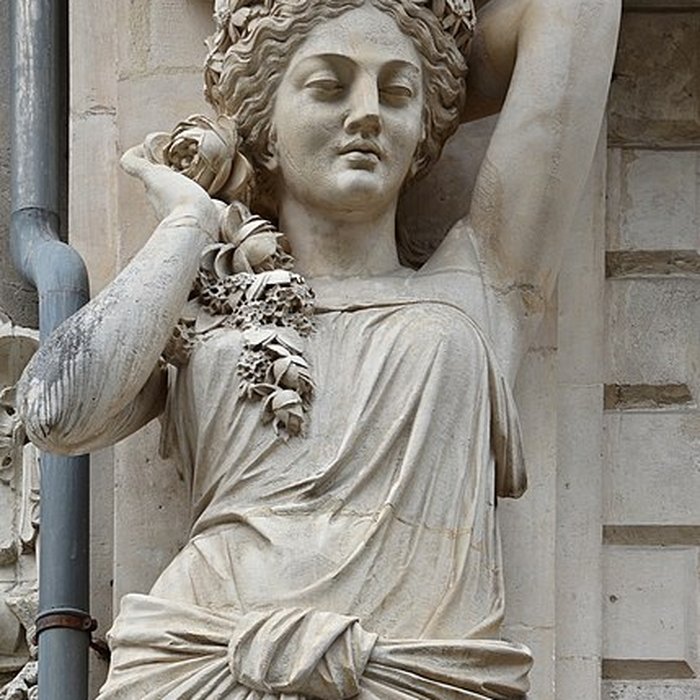 Photo de Immeuble Continental Résidence à Cauterets