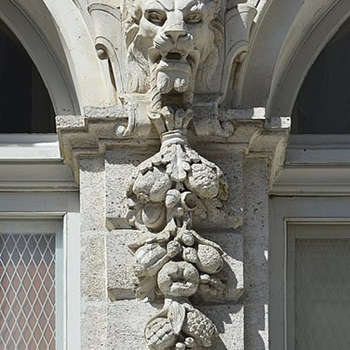 Photo de Immeuble Continental Résidence à Cauterets