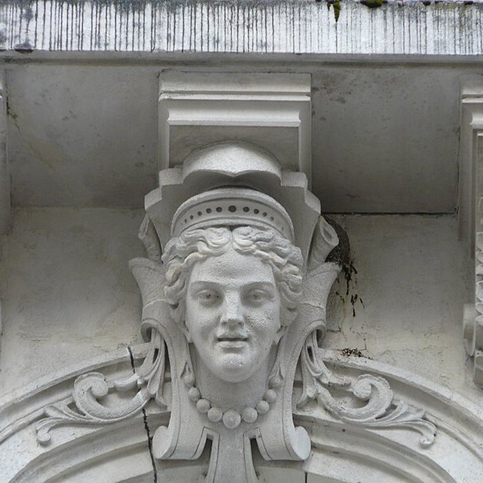 Photo de Immeuble Continental Résidence à Cauterets